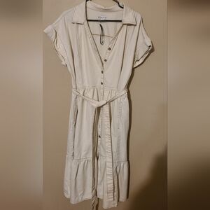 Ava & Viv Cream Midi Dress with Button Detail 1X